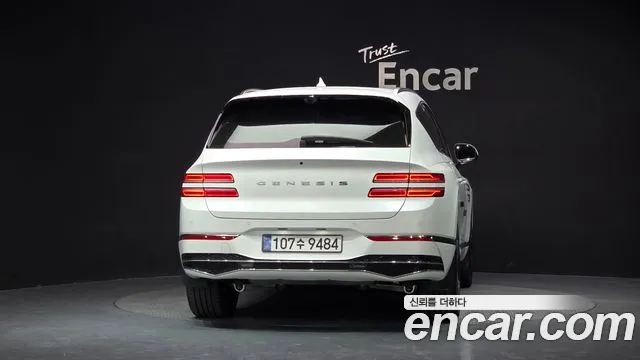 Genesis GV80 — Фото автомобиля 4