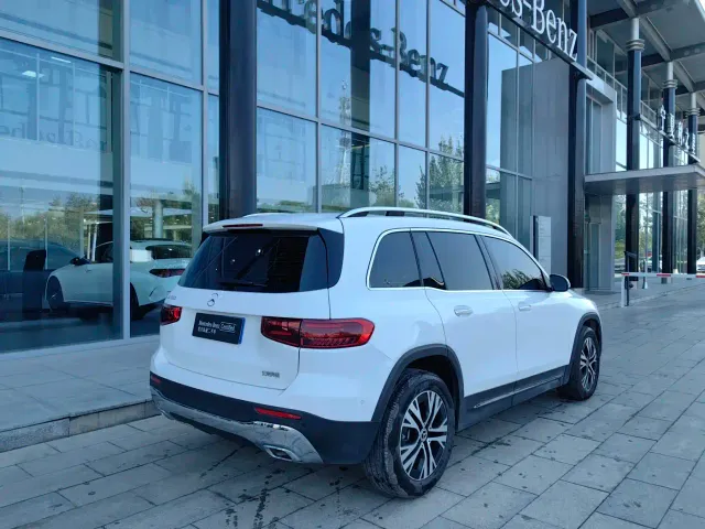 Mercedes-Benz GLB-Class — Фото автомобиля 4