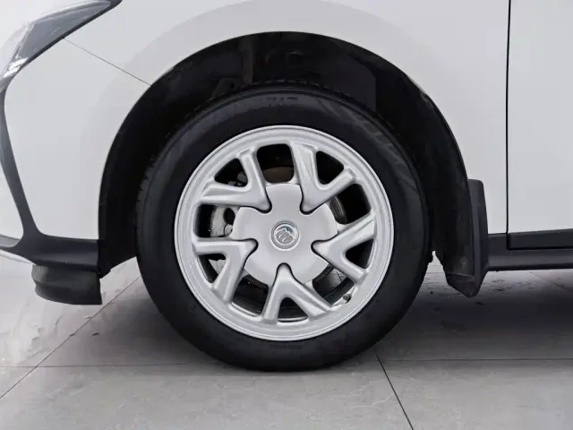 Buick Velite 6 — Фото автомобиля 17