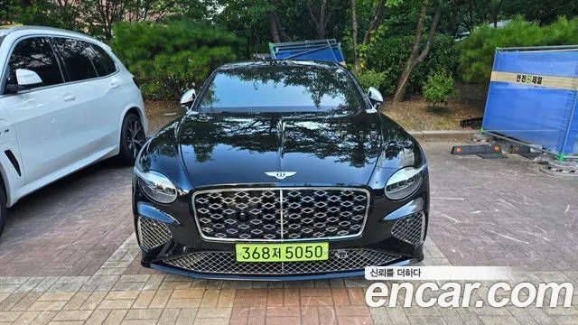 Bentley Continental — Фото автомобиля 3