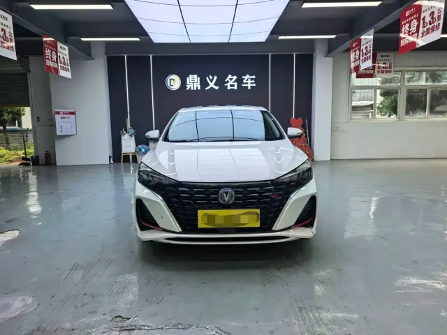 Changan Eado — Фото автомобиля 2