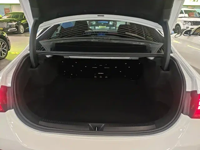 Mercedes-Benz A-Class — Фото автомобиля 18