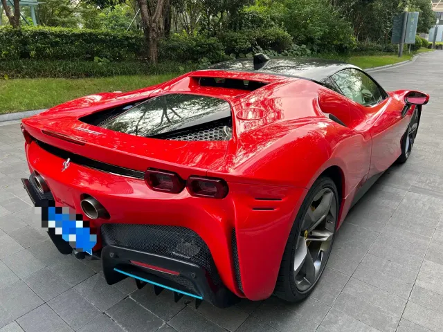 Ferrari SF90 — Фото автомобиля 7