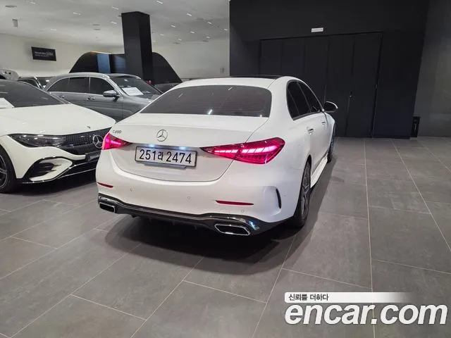 Mercedes-Benz C-Class W206 — Фото автомобиля 2