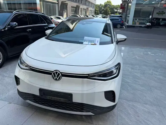 Фотография автомобиля — Volkswagen ID.4 Crozz