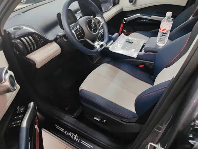 BYD Yuan PLUS — Фото автомобиля 14