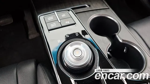 Kia K8 — Фото автомобиля 9