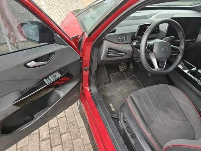 Volkswagen ID.3 — Фото автомобиля 15