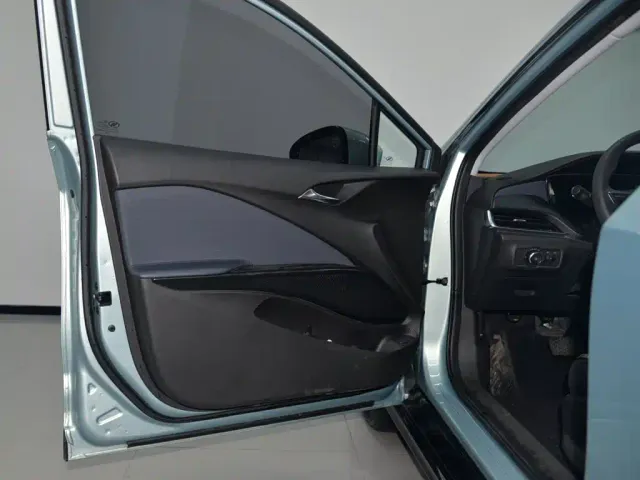 Buick Velite 6 — Фото автомобиля 4