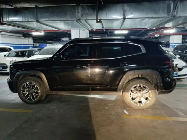 Haval Big Dog — Фото автомобиля 4