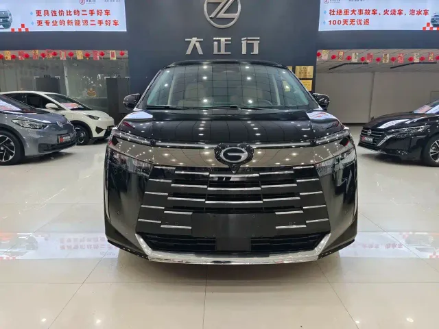 GAC Trumpchi E8 — Фото автомобиля 2