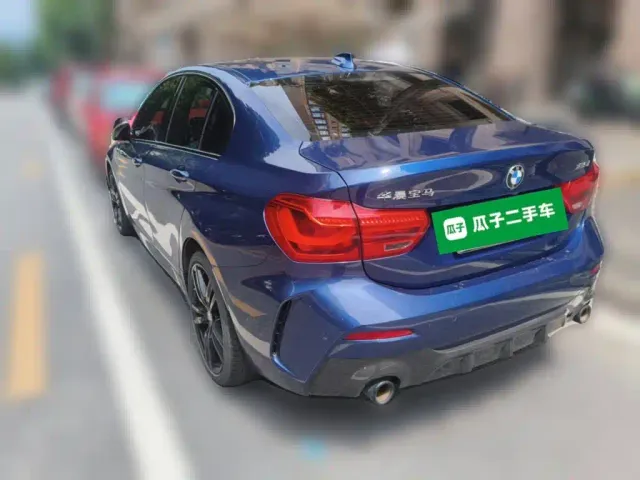 BMW 1 Series — Фото автомобиля 24