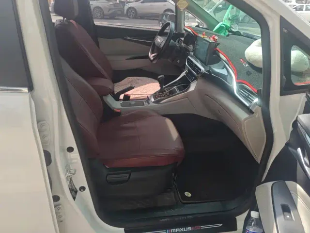 Maxus G50 — Фото автомобиля 8