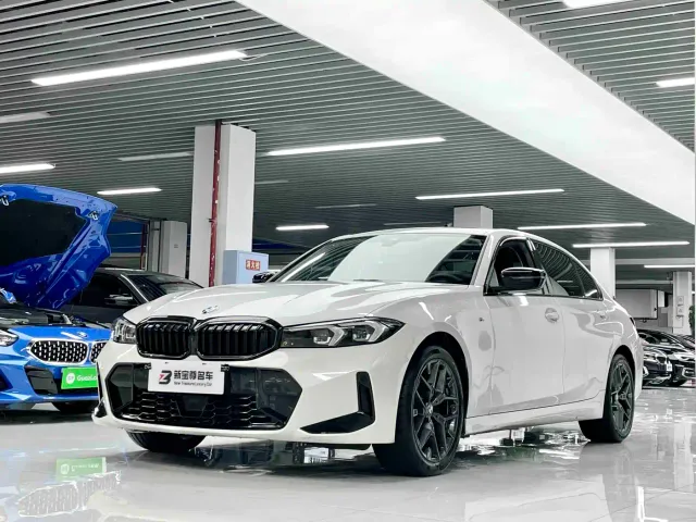 Фотография автомобиля — BMW 3 Series