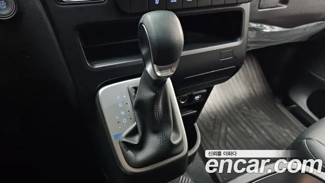 Hyundai Staria Staria L3.5 Карго 5 мест — Фото автомобиля 8
