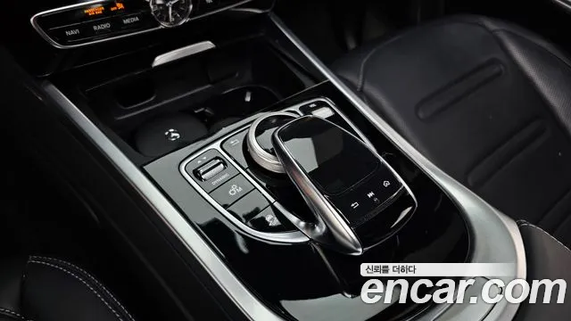 Mercedes-Benz G-Class — Фото автомобиля 15