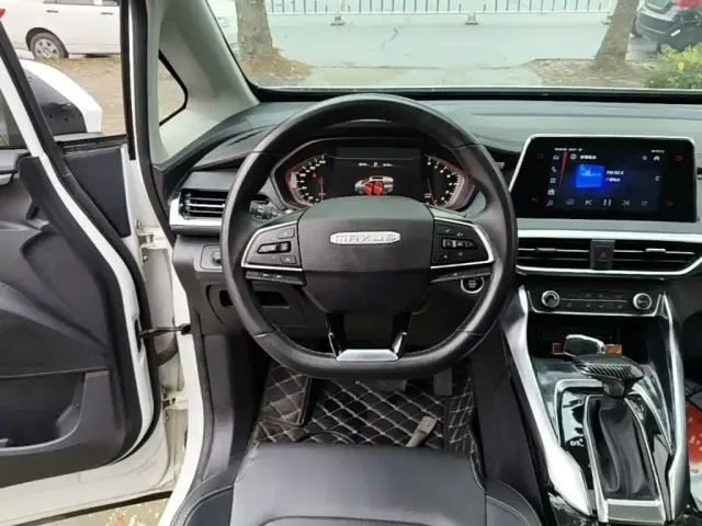 Maxus G50 — Фото автомобиля 10