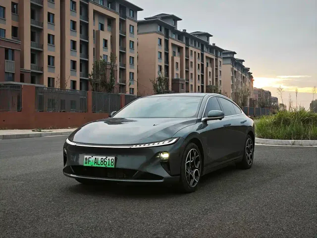 Фотография автомобиля — Changan Qiyuan A07