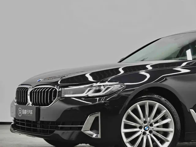 BMW 5 Series — Фото автомобиля 7