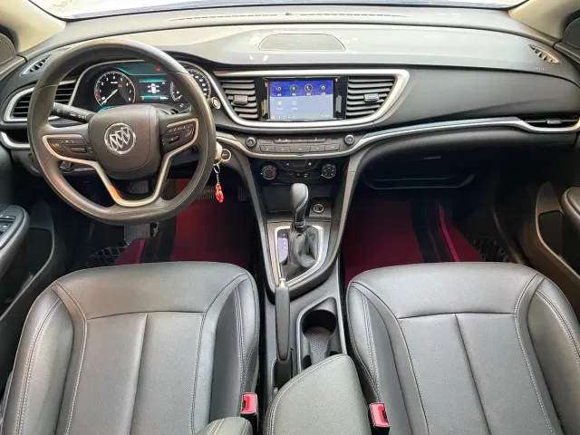 Buick Excelle — Фото автомобиля 7