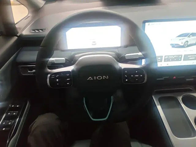 GAC Aion Y — Фото автомобиля 10