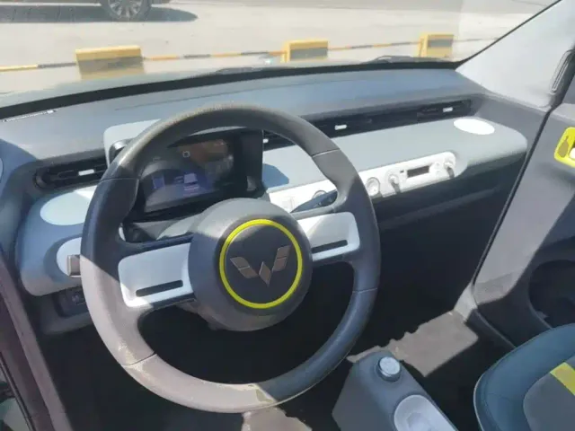 Wuling Hongguang Mini EV — Фото автомобиля 9