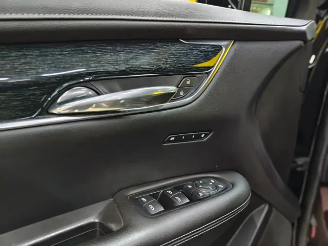Cadillac XT5 — Фото автомобиля 7