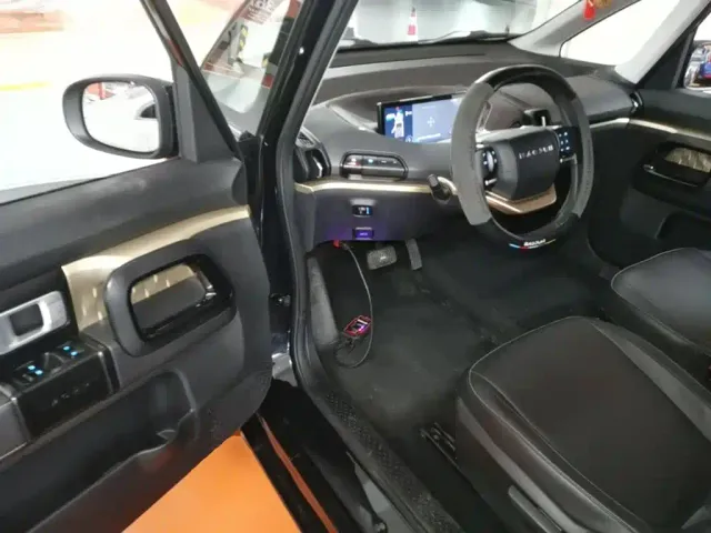 Baojun KiWi EV — Фото автомобиля 15