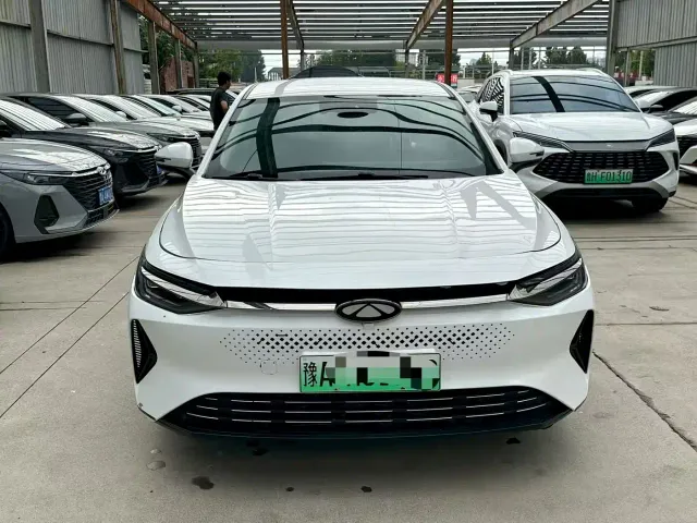 Chery Fulwin A8 — Фото автомобиля 2