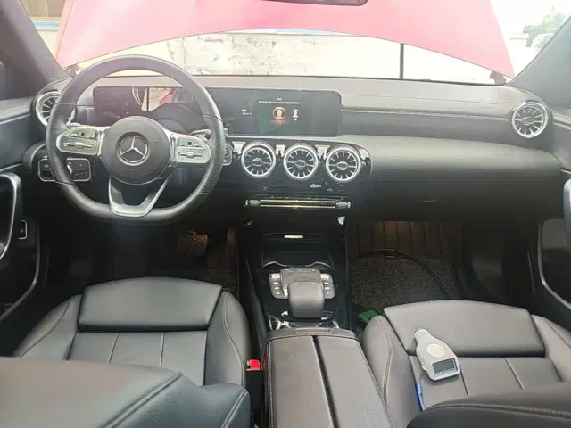 Mercedes-Benz A-Class — Фото автомобиля 5