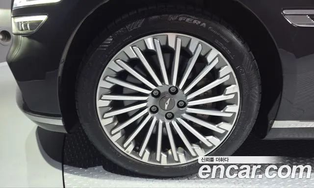Genesis G80 RG3 — Фото автомобиля 5