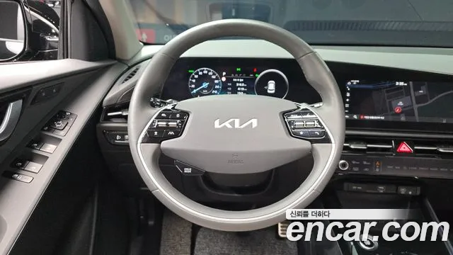 Kia Niro The All New — Фото автомобиля 19