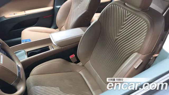 Hyundai Grandeur GN7 — Фото автомобиля 29