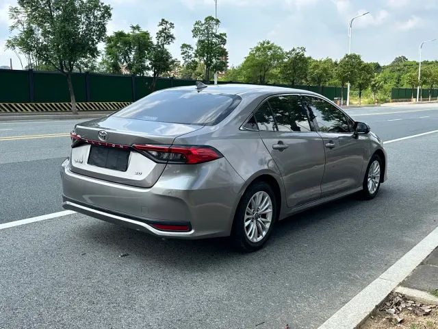 Toyota Allion — Фото автомобиля 3