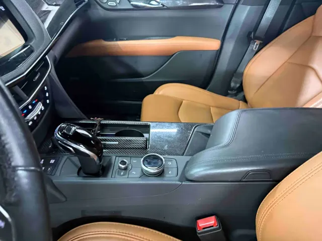 Cadillac CT6 — Фото автомобиля 10