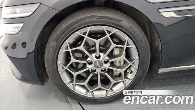 Genesis G80 Бензин 2.5 турбо AWD — Фото автомобиля 5