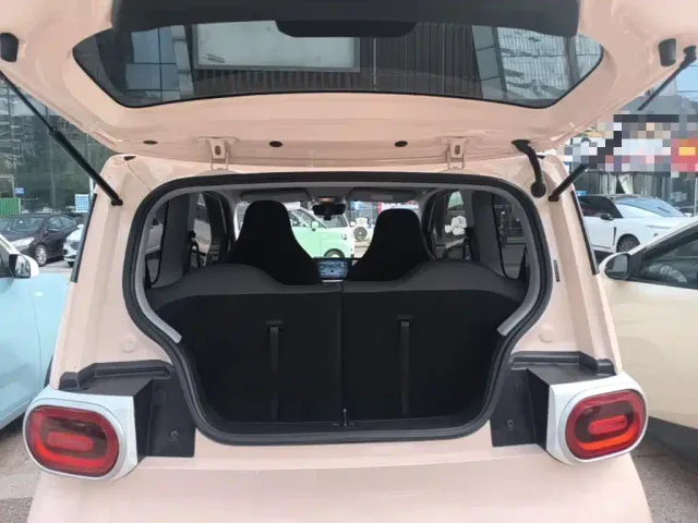 Wuling Hongguang Mini EV — Фото автомобиля 14
