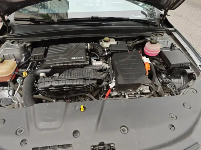 BYD Qin PLUS — Фото автомобиля 21