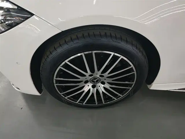 Mercedes-Benz C-Class — Фото автомобиля 22