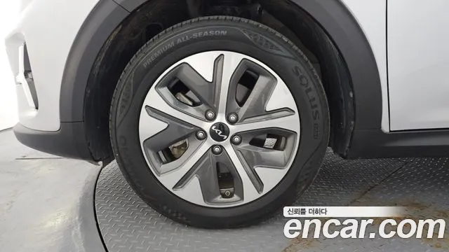 Kia Niro Niro Plus Air — Фото автомобиля 5