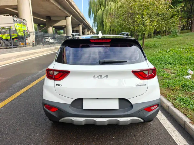 Kia KX1 — Фото автомобиля 5