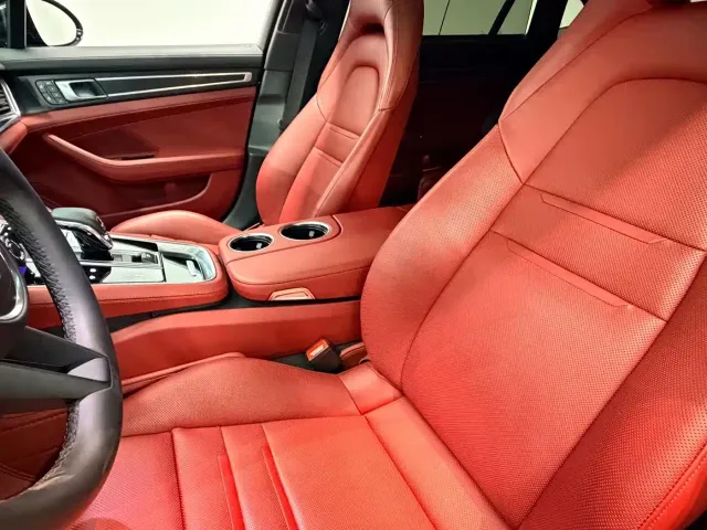 Porsche Panamera — Фото автомобиля 7