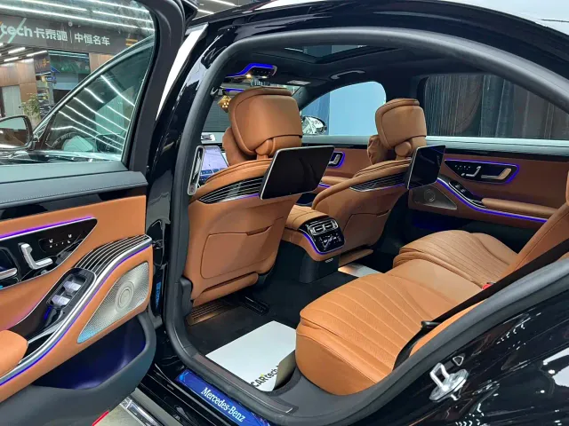 Mercedes-Benz S-Class — Фото автомобиля 9
