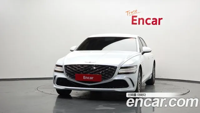 Genesis G80 Бензин 2.5 турбо AWD — Фото автомобиля 3
