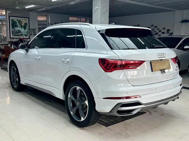 Audi Q3 — Фото автомобиля 6