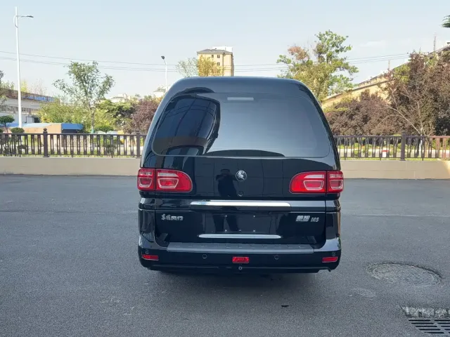 Forthing Lingzhi — Фото автомобиля 5