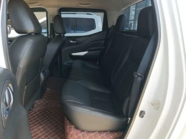 Nissan Navara — Фото автомобиля 16