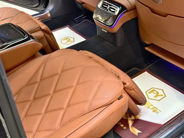 Mercedes-Benz Maybach S-Class — Фото автомобиля 12