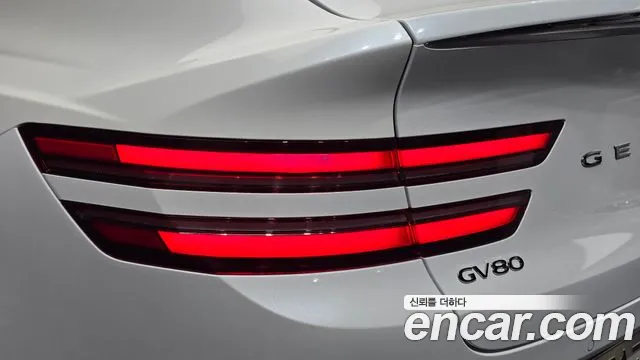 Genesis GV80 — Фото автомобиля 21
