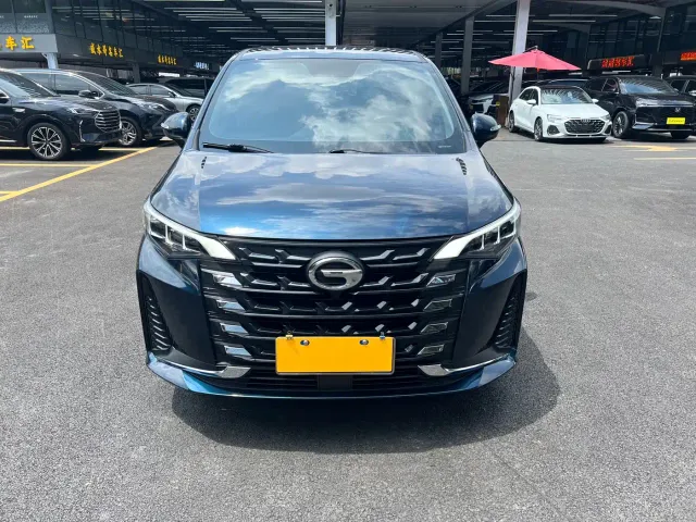 GAC Trumpchi M6 — Фото автомобиля 3